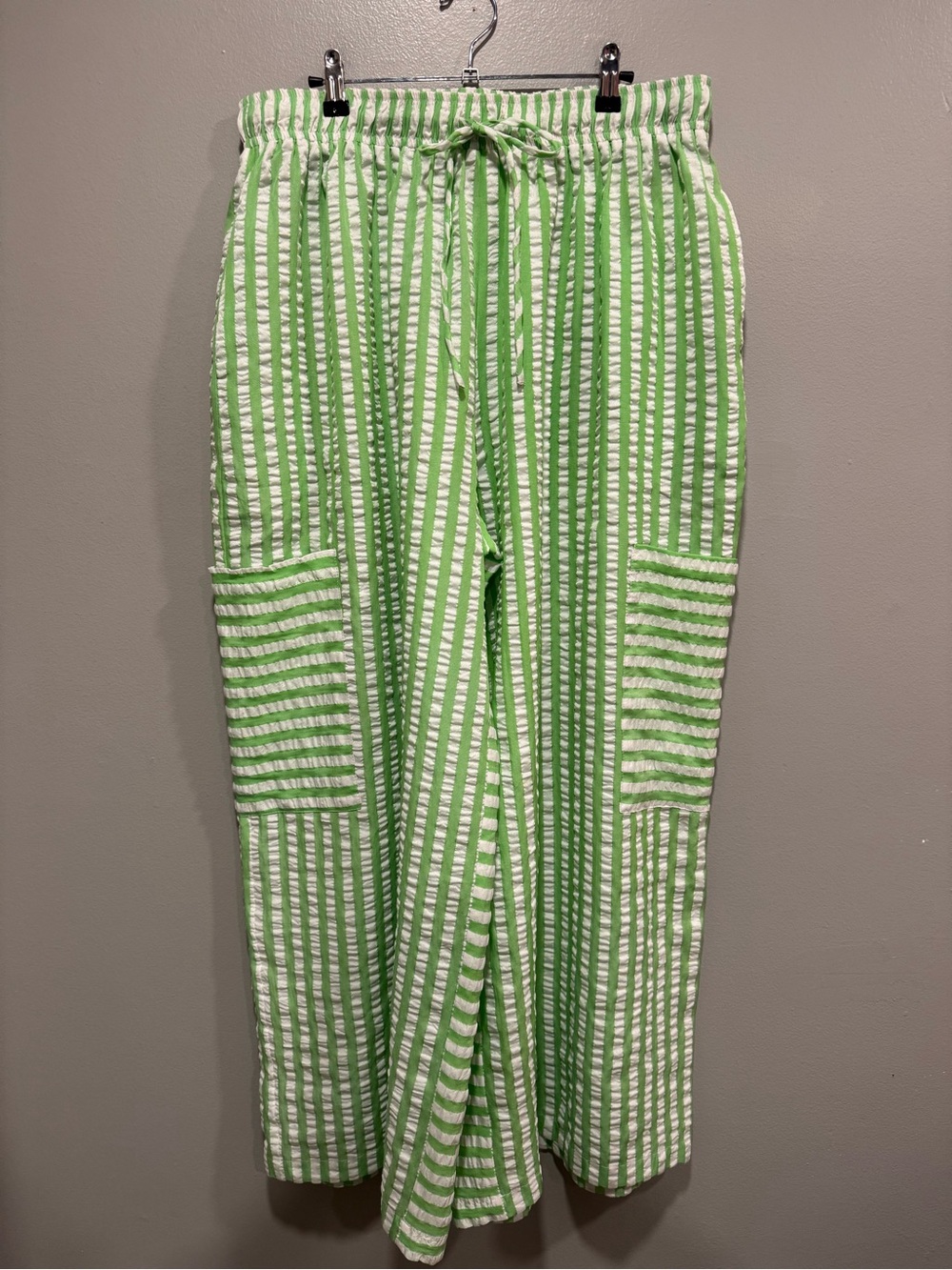 Oddi Wide Leg Green and White Wide Leg Pant Size 1x - Picture 2 of 8